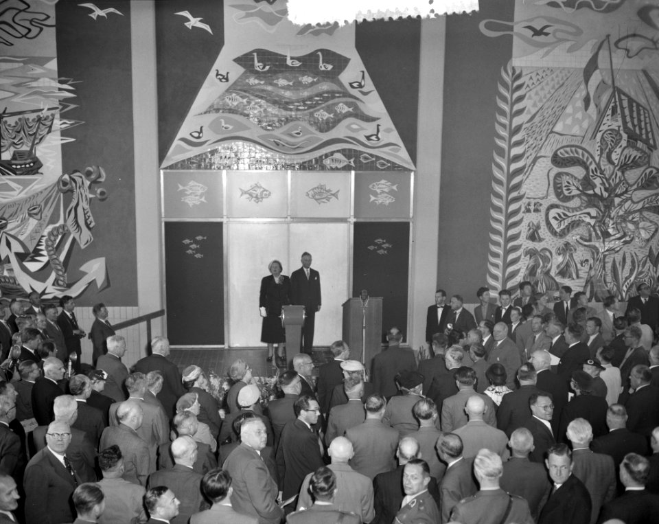 Koningin Juliana stelt het gemaal Woortman in werking, Bestanddeelnr 908-0011