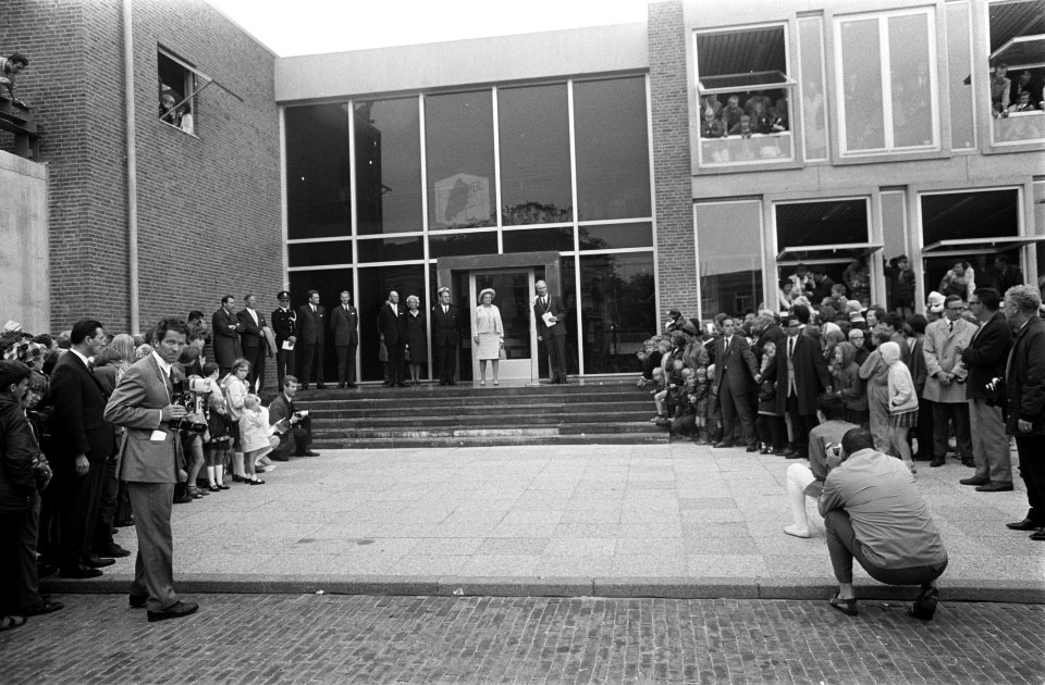 Koningin Juliana wordt toegesproken, Bestanddeelnr 922-5382