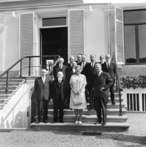 Koningin Juliana ontving commissie Nederland-Israelische kerkgenootschap op Pale, Bestanddeelnr 918-1842