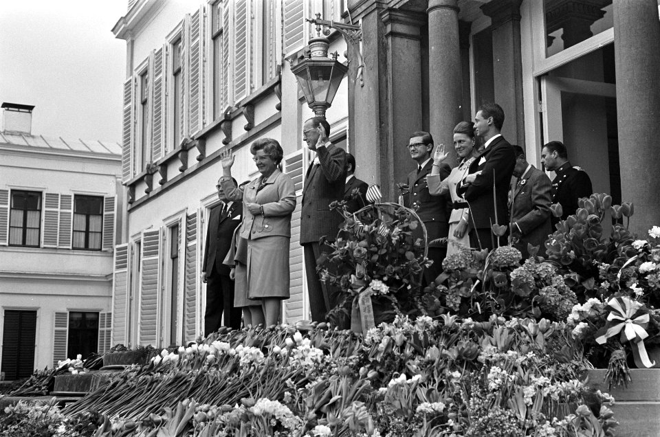 Koninginnedag. Defile, Bestanddeelnr 921-3034