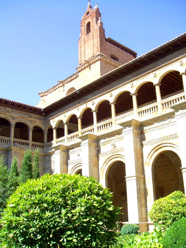 León - Convento-Parador de San Marcos 18