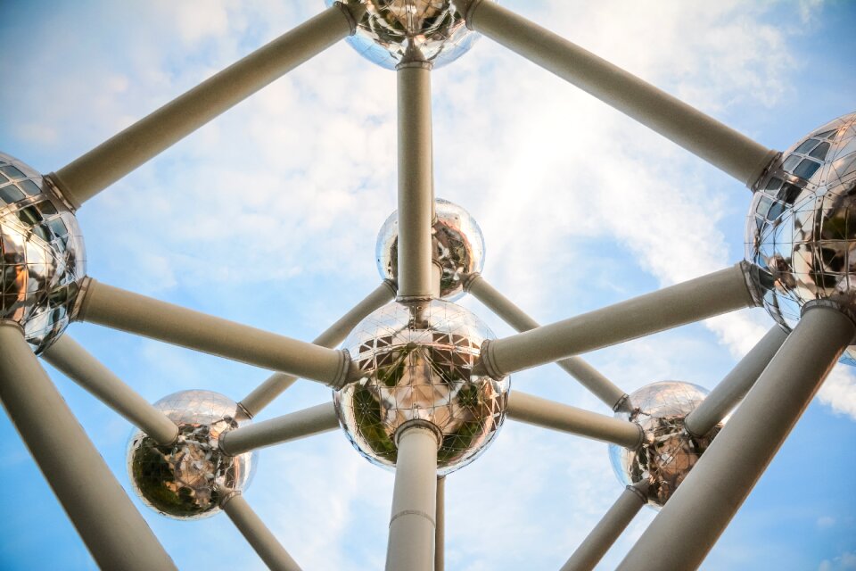 Structure architecture metal
