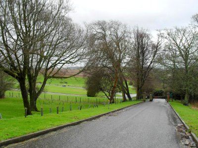 Lawn Cemetery, Warren Road, Woodingdean (February 2011) (Approach)