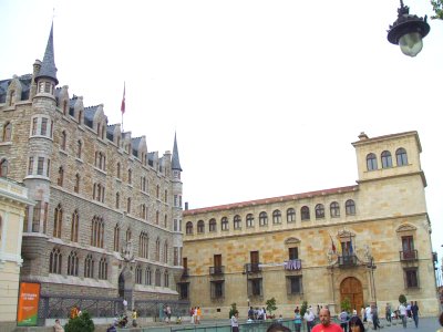 León - Plaza de San Marcelo 01