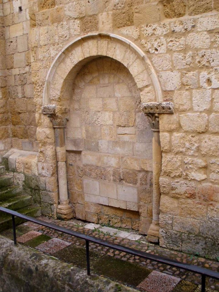 León - Iglesia de Nuestra Señora del Mercado 15