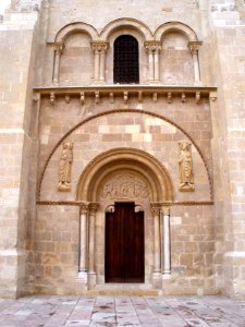 León - Basílica de San Isidoro - Puerta del Perdón 2