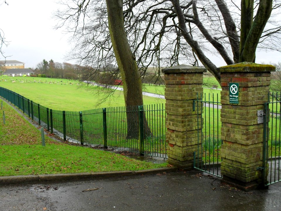 Lawn Cemetery, Warren Road, Woodingdean (February 2011) (Entrance Gates)