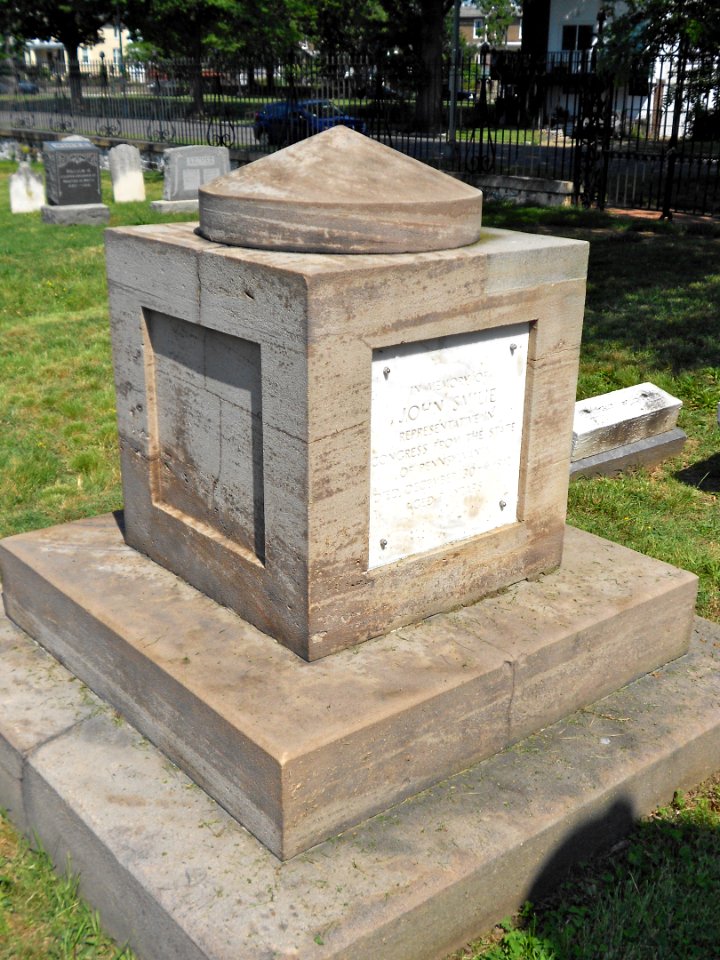 Latrobe cenotaph John Smilie