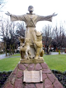 León - Jardín de San Francisco, estatua de San Francisco