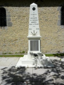 Le Chevain (Sarthe) monument aux morts