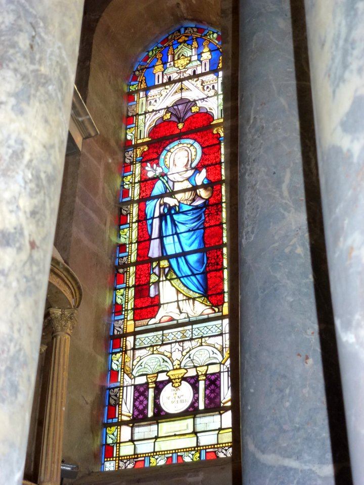 Launois-sur-Vence (Ardennes) église, vitrail 02