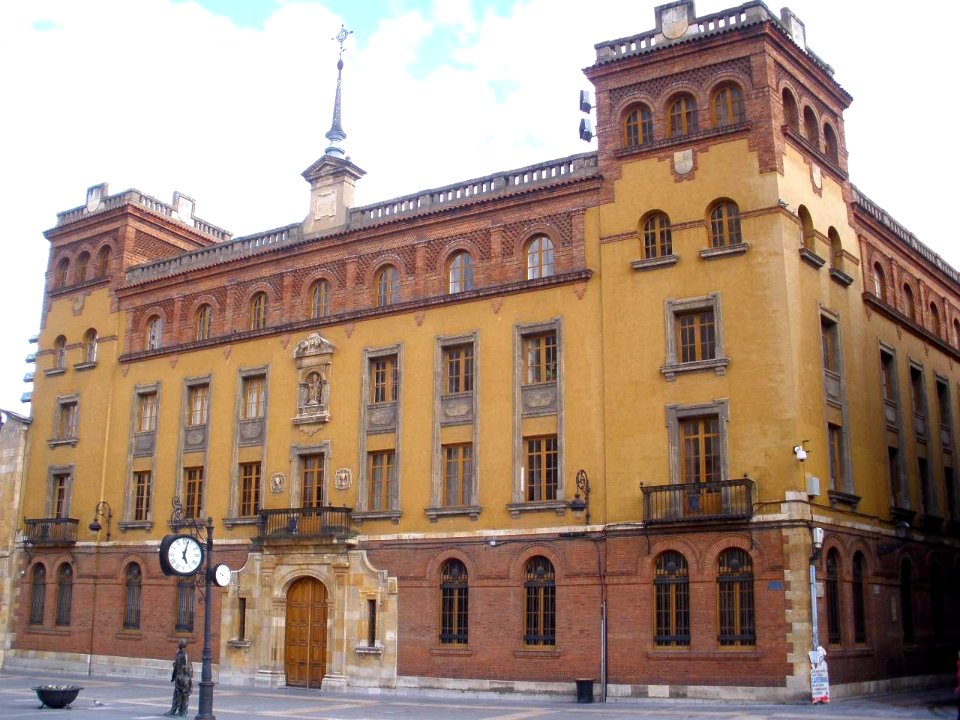 León - Antiguo Palacio Episcopal