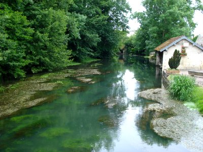 Lavoir sur la Laignes à Polisy (Aube, Fr)