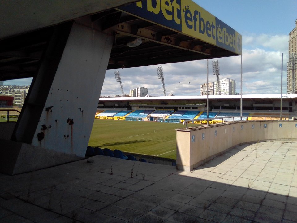 Lazur Stadium, Burgas (1)