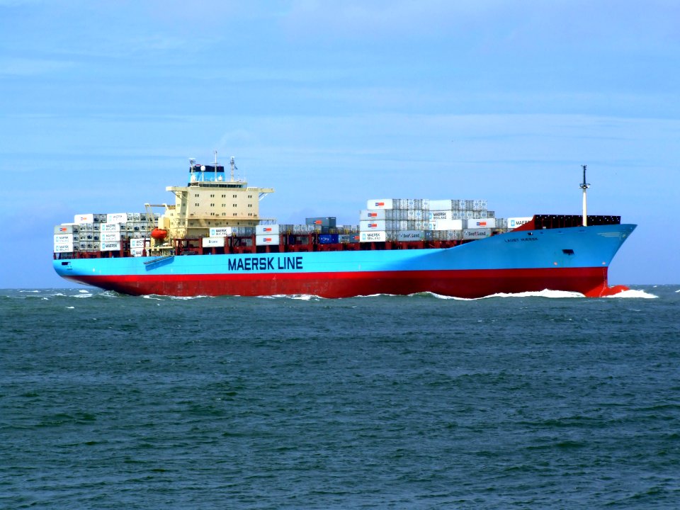 Laust Maersk p03 approaching Port of Rotterdam, Holland 14-Jul-2007