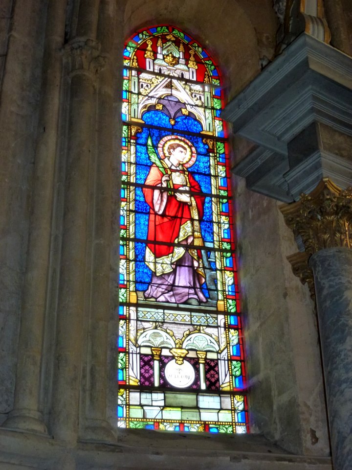 Launois-sur-Vence (Ardennes) église, vitrail 01