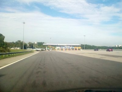 LATAR - Plaza Tol Kuang Barat (02)