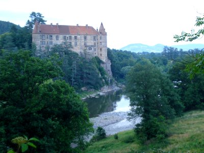 Lavoûte-sur-Loire, château Lavoûte-Polignac and Loire