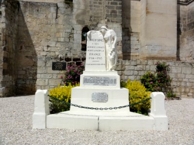 Laversine (Aisne) monument aux morts