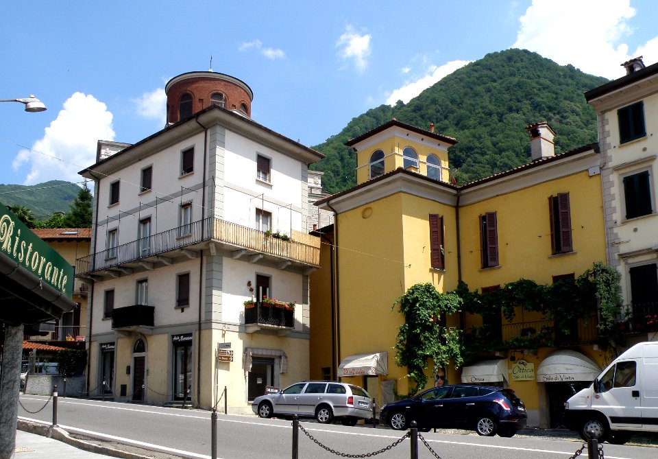 Laveno Via Roma 2.psd
