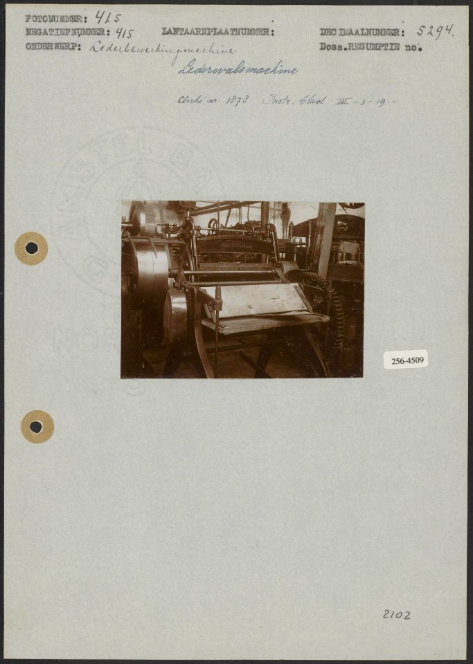 Lederbewerkingsmachines lederwalsmachine, Bestanddeelnr 256-4509