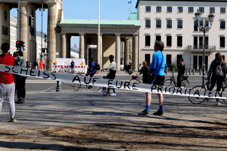 LeaveNoOneBehind protest Berlin 2020-04-05 100