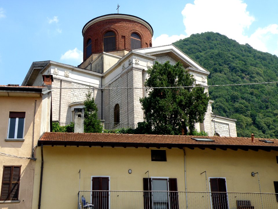 Laveno Chiesa Nuova 4