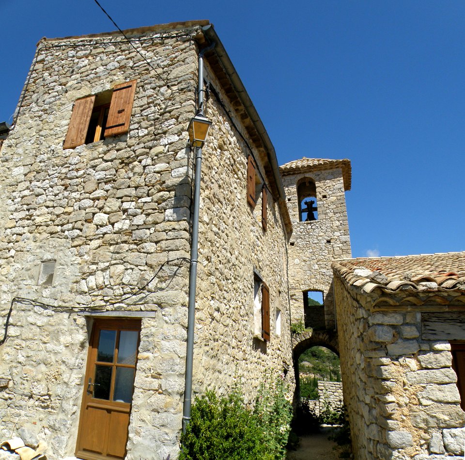 Le Poët-Sigillat Chapelle Saint-Bernard 5