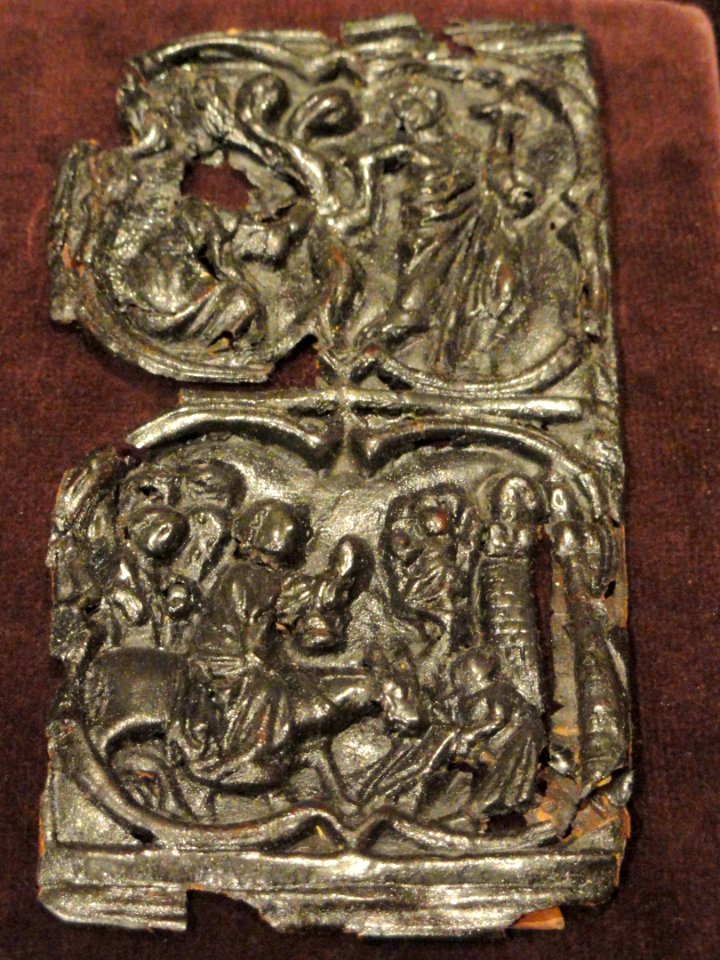 Leather Panel, about 1350-1400 AD, French, tooled leather - Cleveland Museum of Art - DSC08568