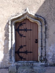 Le Quartier (Puy-de-Dôme) église, petite porte