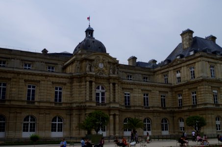 Le Sénat - vu du Luxembourg photo
