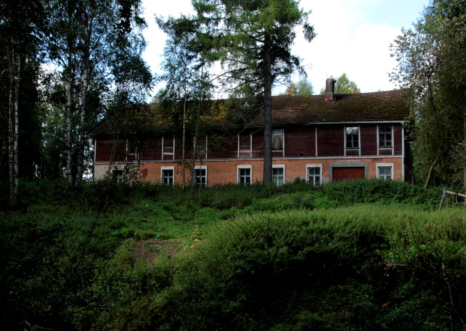 Leather factory Tyrnävä 20140823 01