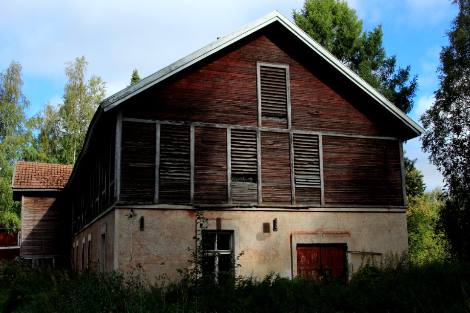 Leather factory Tyrnävä 20140823 02
