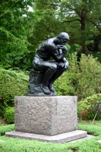 Le Penseur (enlarged replica) - National Museum of Western Art, Tokyo - DSC08022