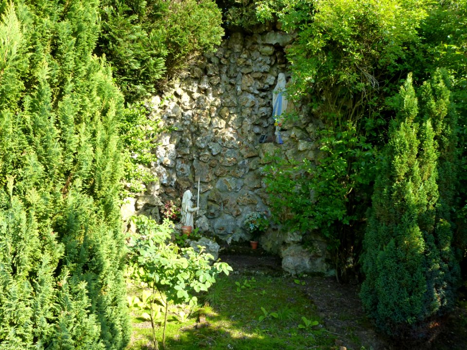 Le Theil-Nolent (Eure, Fr) grotte de Lourdes