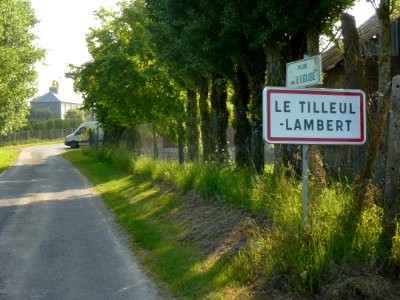 Le Tilleul-Lambert (Eure, Fr) city limit sign