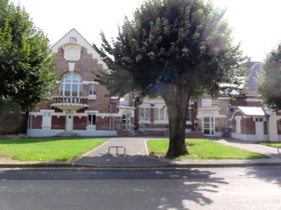 Le Verguier (Aisne) mairie et école