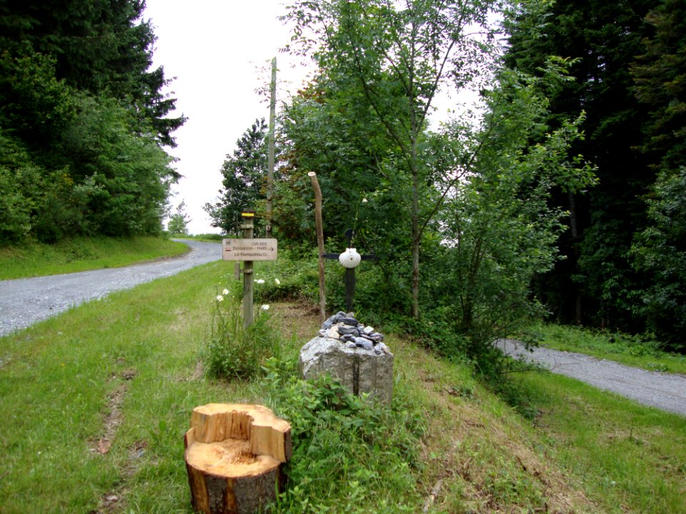 Le Rialet (Tarn, Fr) GR 653, balisage jacquaire