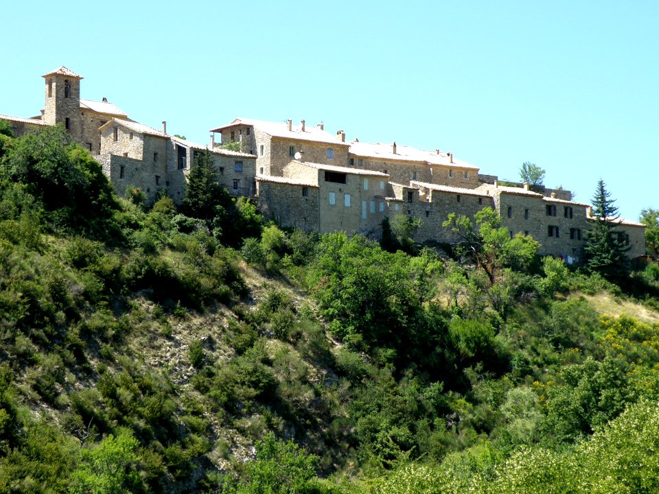 Le Poët-Sigillat Vue d'ensemble 3