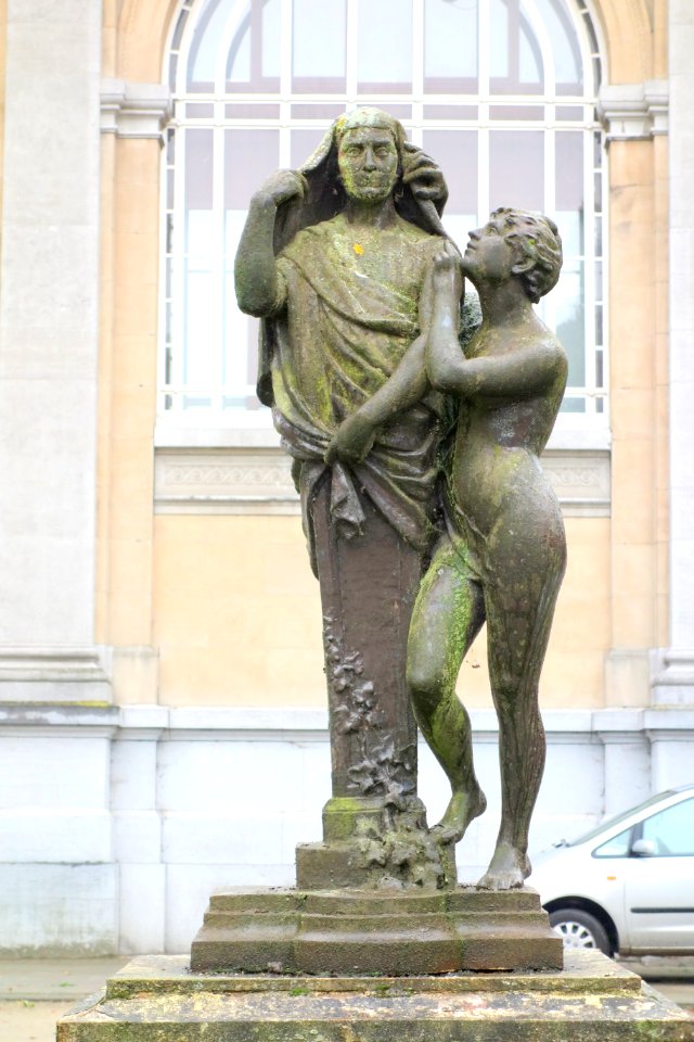 Le Secret surpris (1897) by Bernard Adrien Steüer - Royal Museum for Central Africa - DSC05659