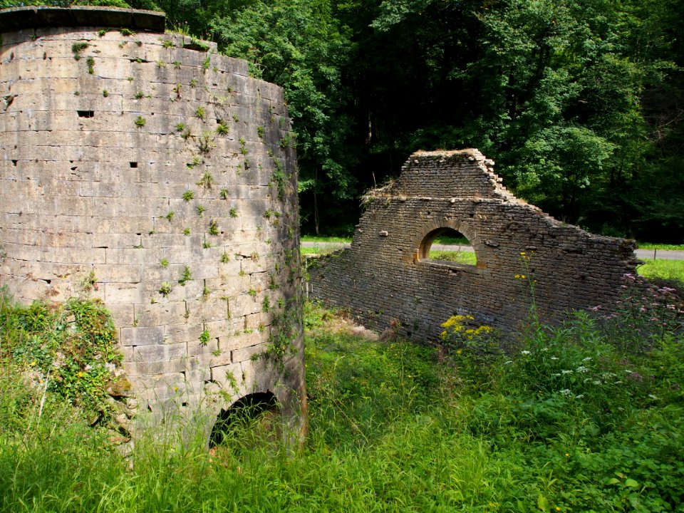 Le haut-fourneau du Dorlon pic-008