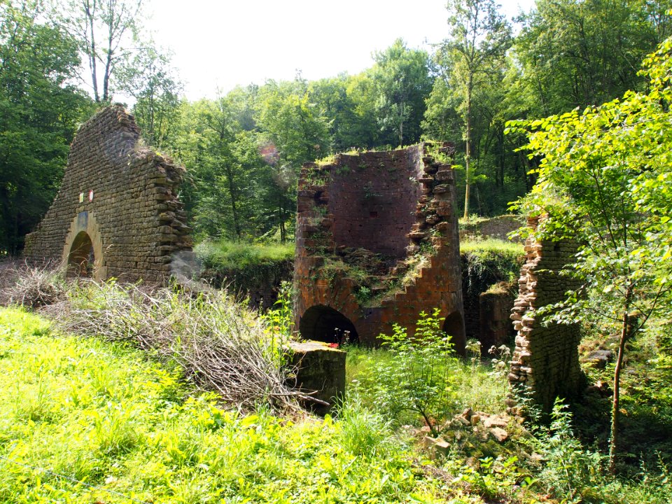 Le haut-fourneau du Dorlon pic-001