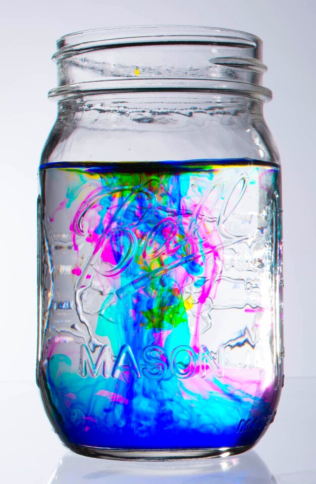 Water food coloring swirl