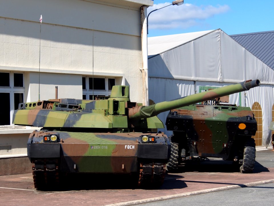 LECLERC prototype named Foch, Tanks in the Musée des Blindés, France, pic-1