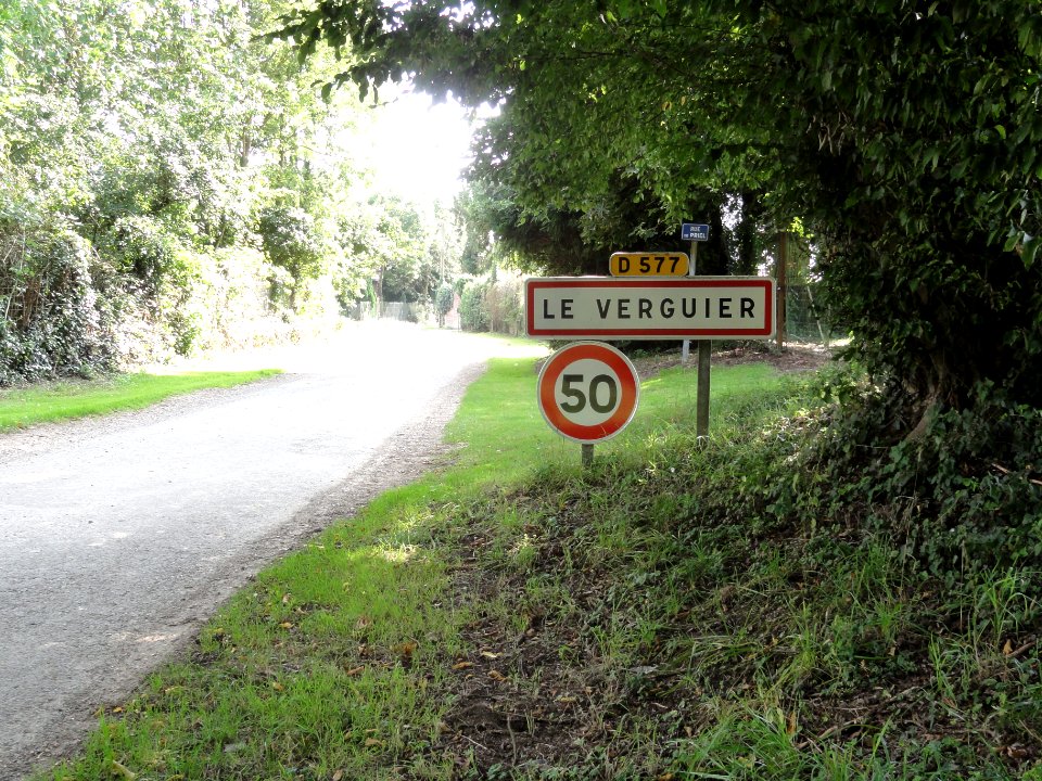 Le Verguier (Aisne) city limit sign