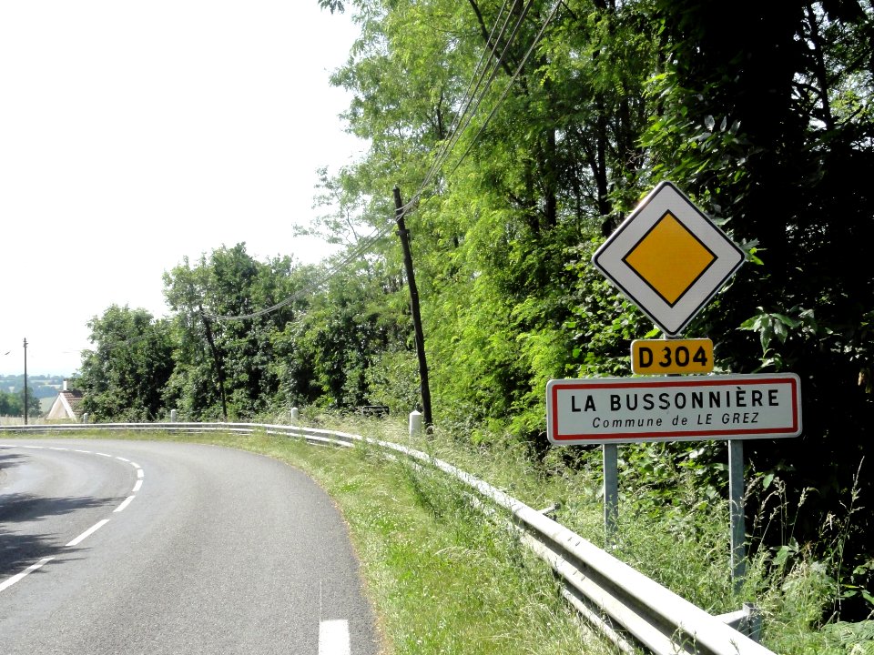 Le Grez (Sarthe) entrée La Bussonnière