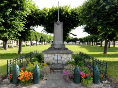 Lappion (Aisne) monument aux morts