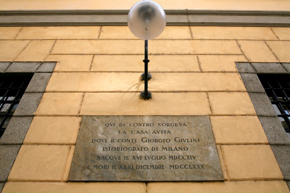 Lapide casa Giorgio Giulini, Milano