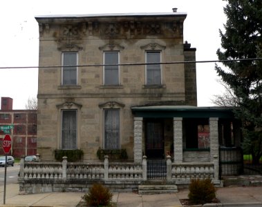 Lang-Hess House from E 1