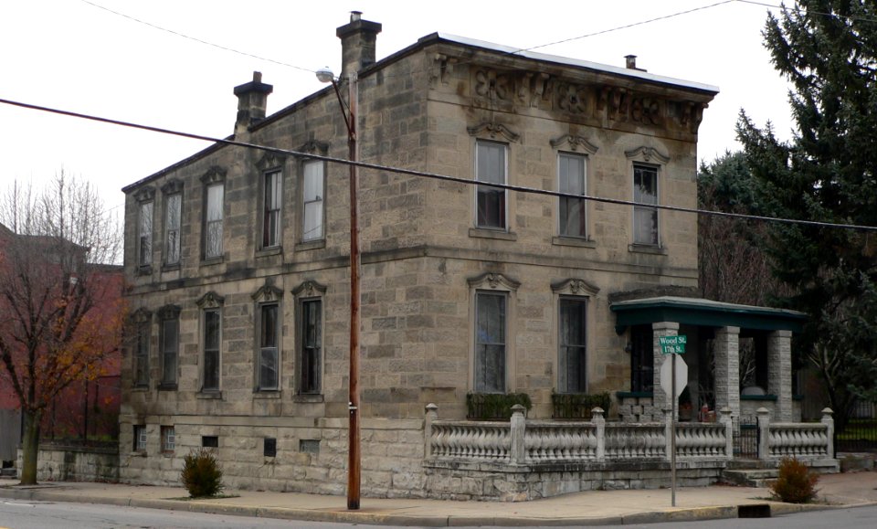 Lang-Hess House from SE 1